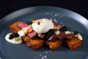 Aussie Wagyu Striploin Benedict