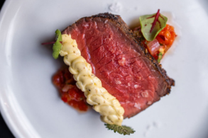 Tasmanian Pepperberry Charred Grassfed Aussie Sirloin